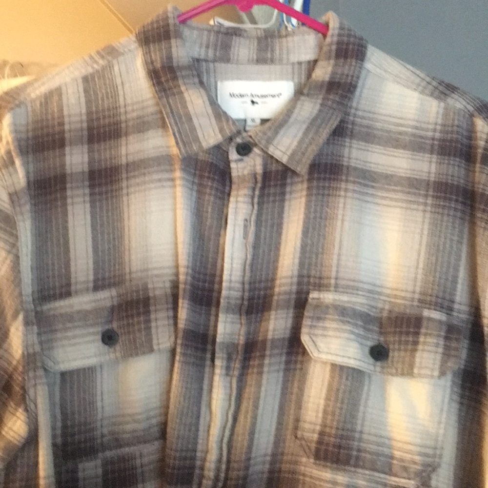 Men’s long sleeve flannel